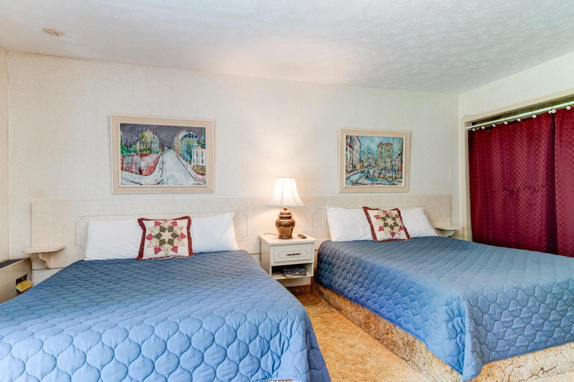 Lodge At Mount Mitchell Busick Bagian luar foto